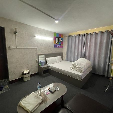 Poppo Hotel, Restaurant And Bar Kathmandu Luaran gambar